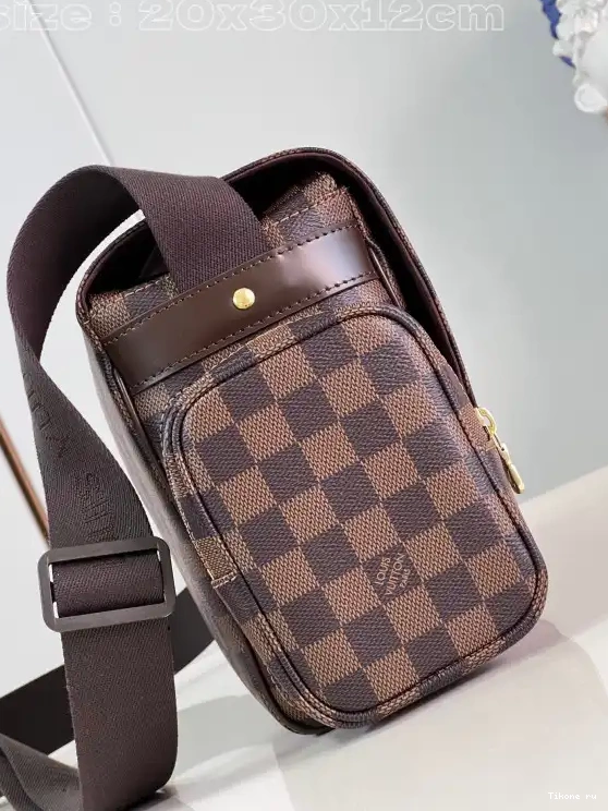 Affordable camera LOUIS VUITTON bag-20*30*12CM 0521
